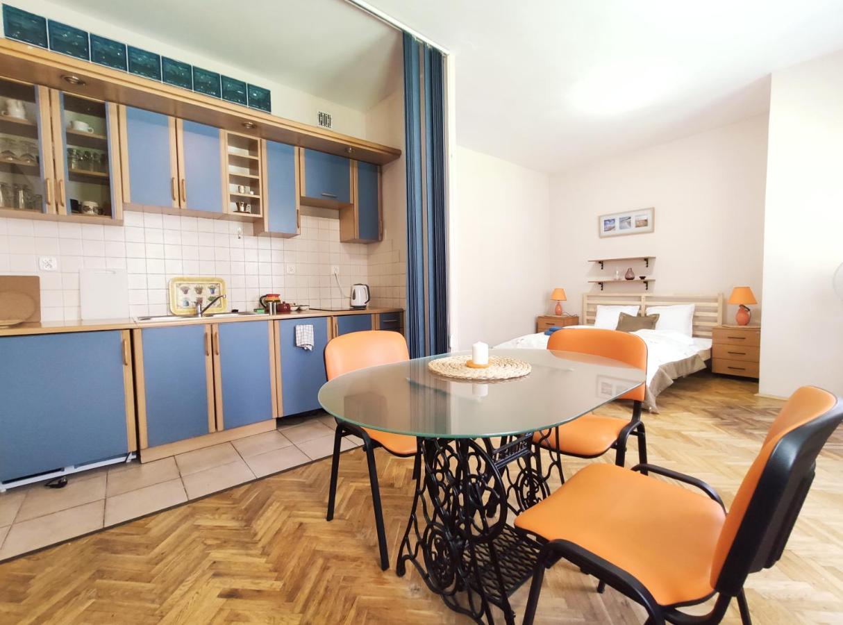 Plac Nowy 8A By Homeprime Krakow Luaran gambar
