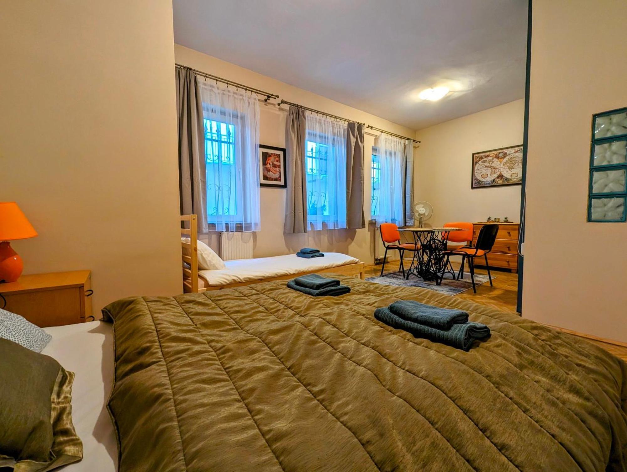 Plac Nowy 8A By Homeprime Krakow Luaran gambar